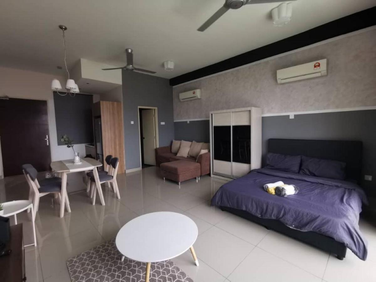 11-Modern Homestay Palazio Lake View Mount Austin Palazio Near Aeon Themepark Toppen Ikea 조호르 바루 외부 사진