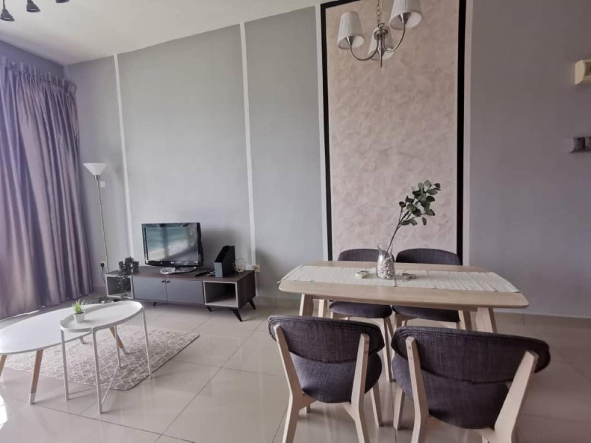 11-Modern Homestay Palazio Lake View Mount Austin Palazio Near Aeon Themepark Toppen Ikea 조호르 바루 외부 사진